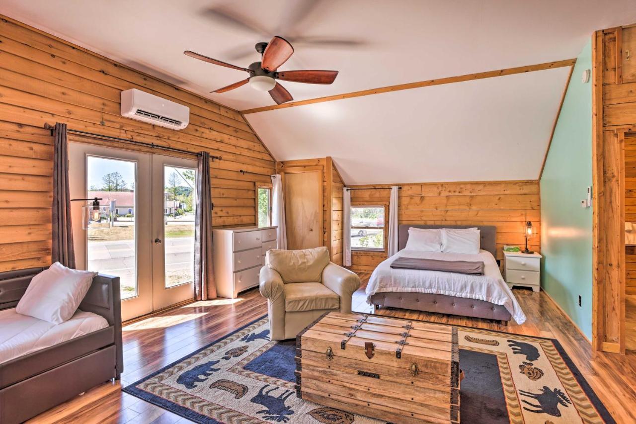 Quaint Studio With Shared Beach Walk To Suttons Bay Esterno foto